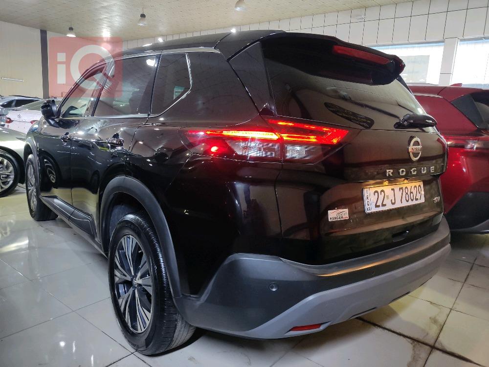 Nissan Rogue